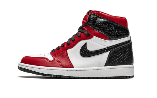 Air Jordan 1 Retro High Satin Snake Chicago